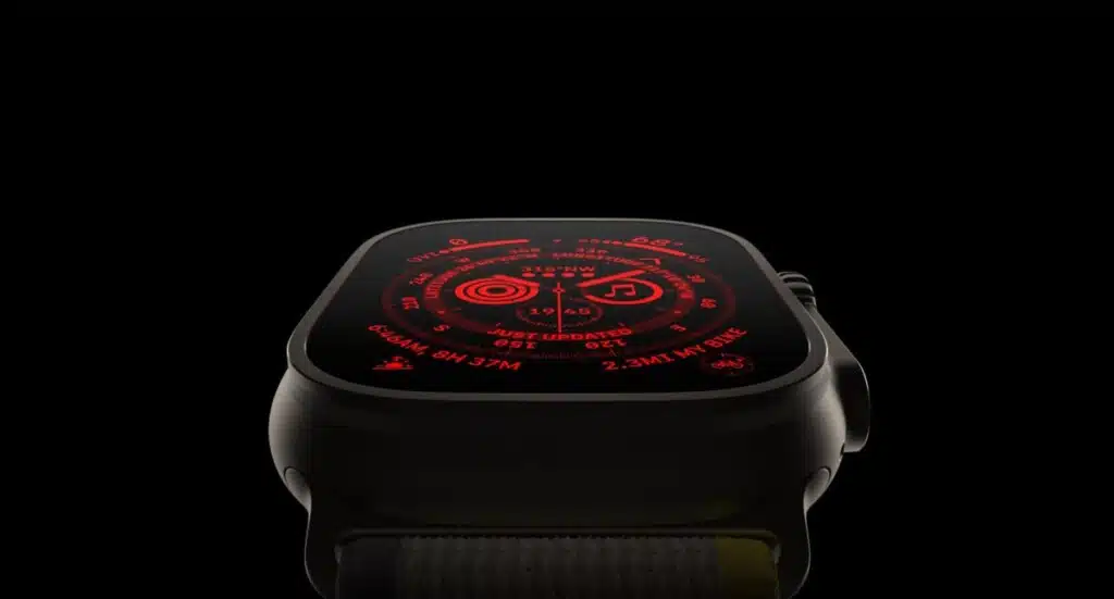 L'Apple Watch Ultra de deuxième génération avec écran MicroLED