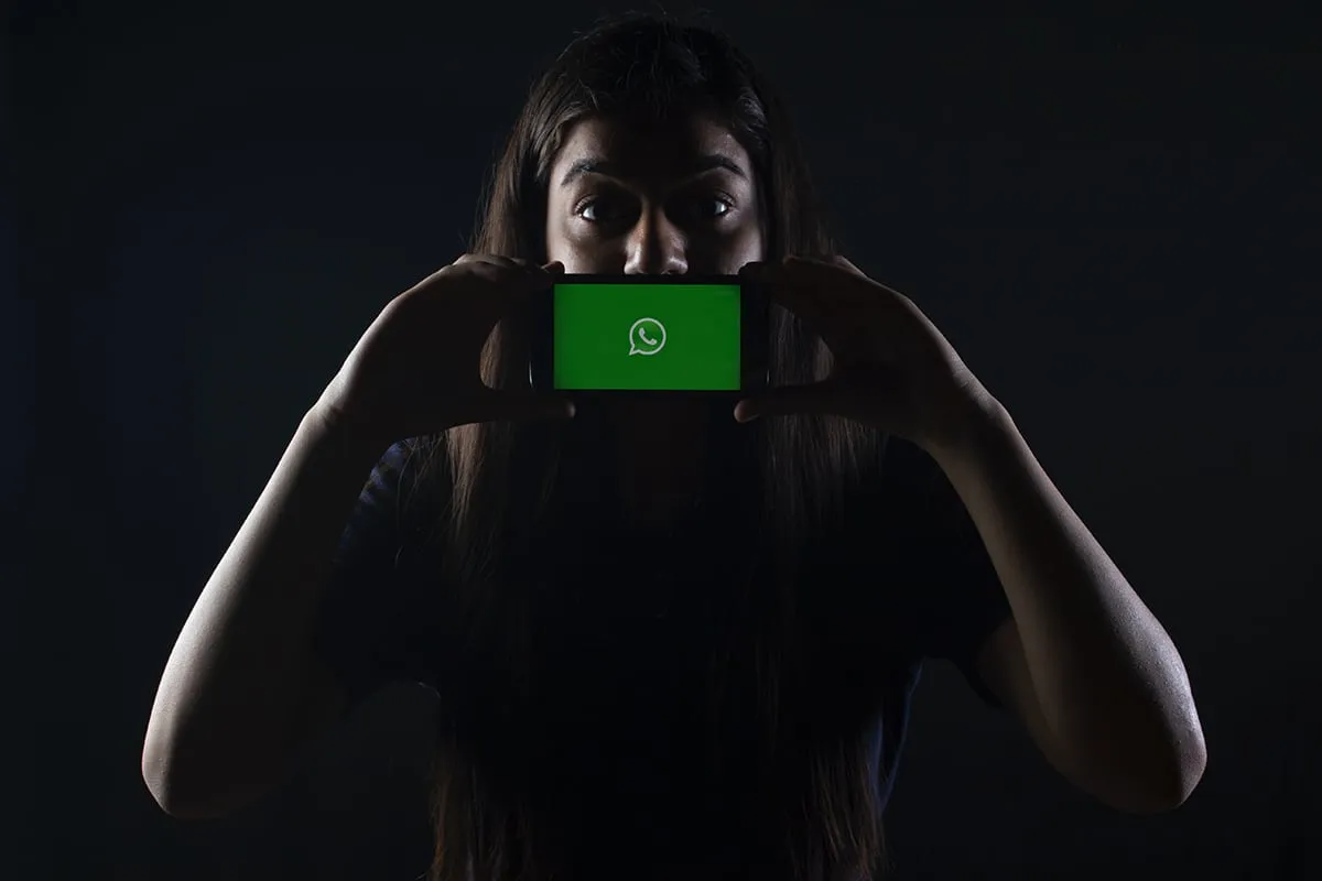 conserver les messages éphémères sur WhatsApp