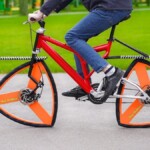 1685162230 cest impossible mais ce velo aux roues triangulaires fonctionne parfaitement.jpg