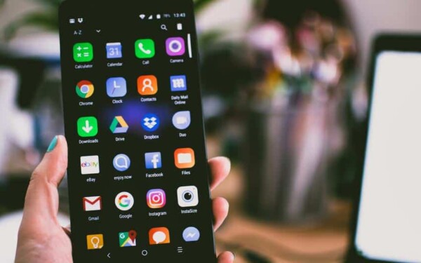 astuce pour controler votre telephone portable android uniquement avec votre.jpg
