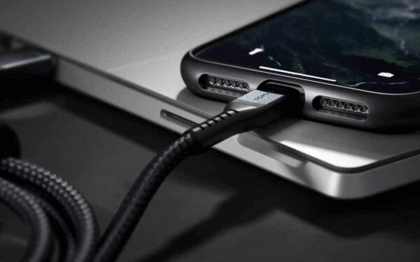 Chargeur rapide pour iPhone : les meilleurs modèles 2023 bon marché et recommandés