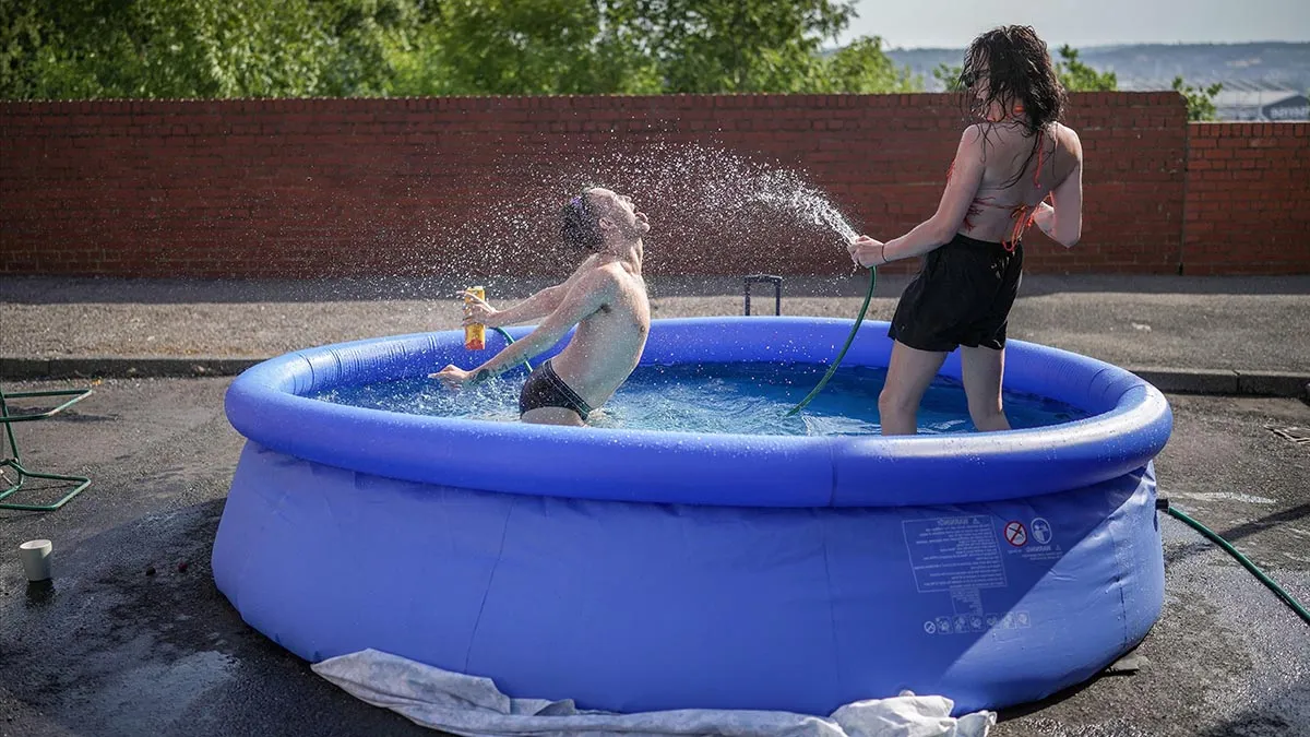 Restrictions d'eau : les piscines hors-sols sont-elles concernées ?