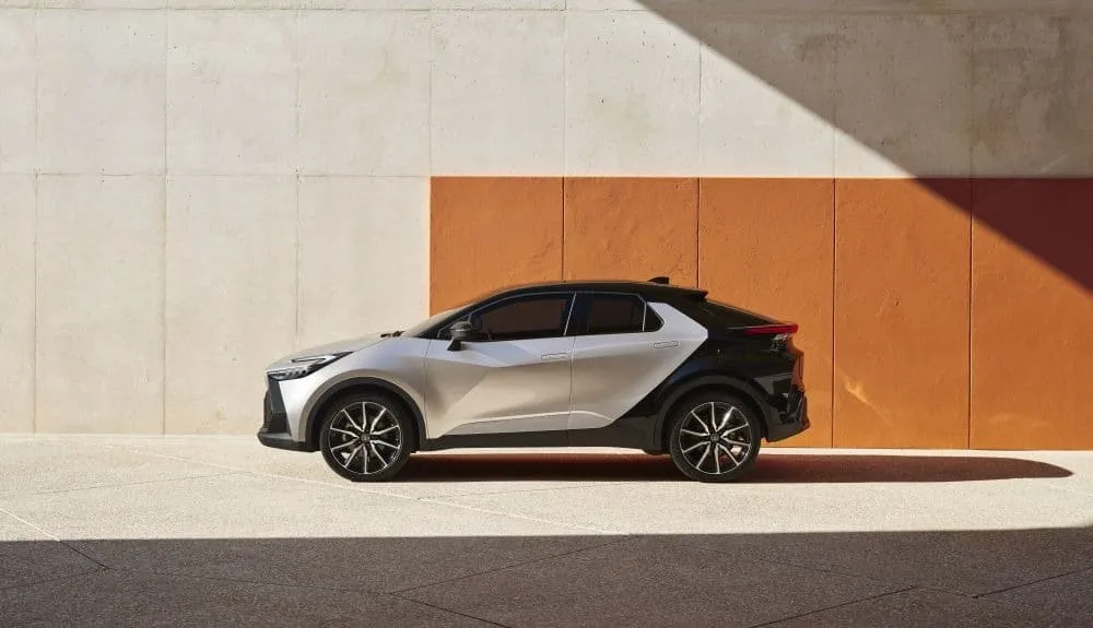 Toyota C-HR 2023 officiel
