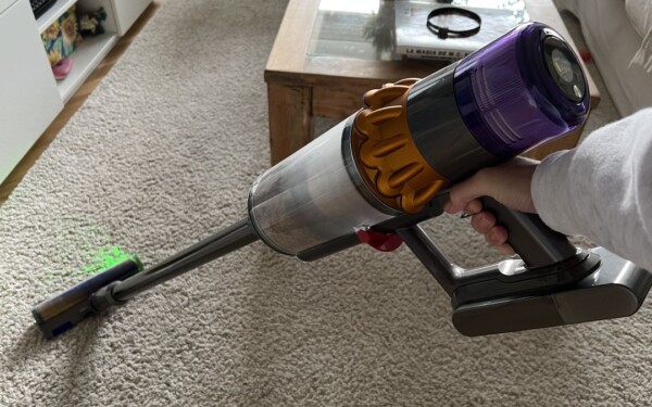 Aspirateur Dyson 2023: voici les meilleurs modèles recommandés par les experts