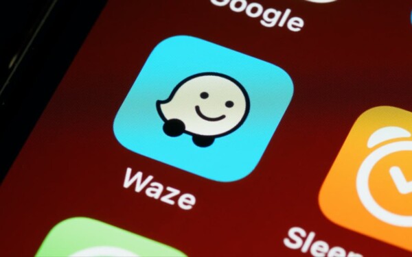 Comment fonctionnent les avertisseurs de radars Waze et pourquoi vous devriez les utiliser