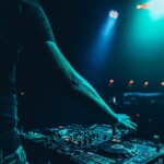 Musique électronique : Découvrir la diversité des genres sonores