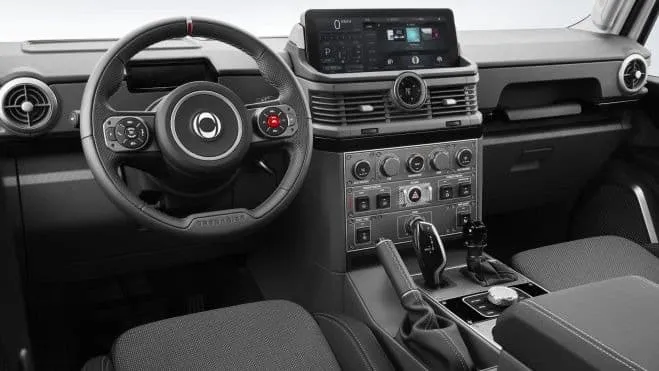 Intérieur du Grenadier INEOS 04