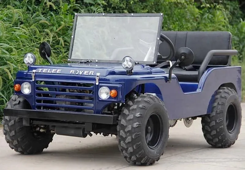 Une jeep électrique qui ressemble à un jouet pour adultes pour un prix de 1 700 dollars