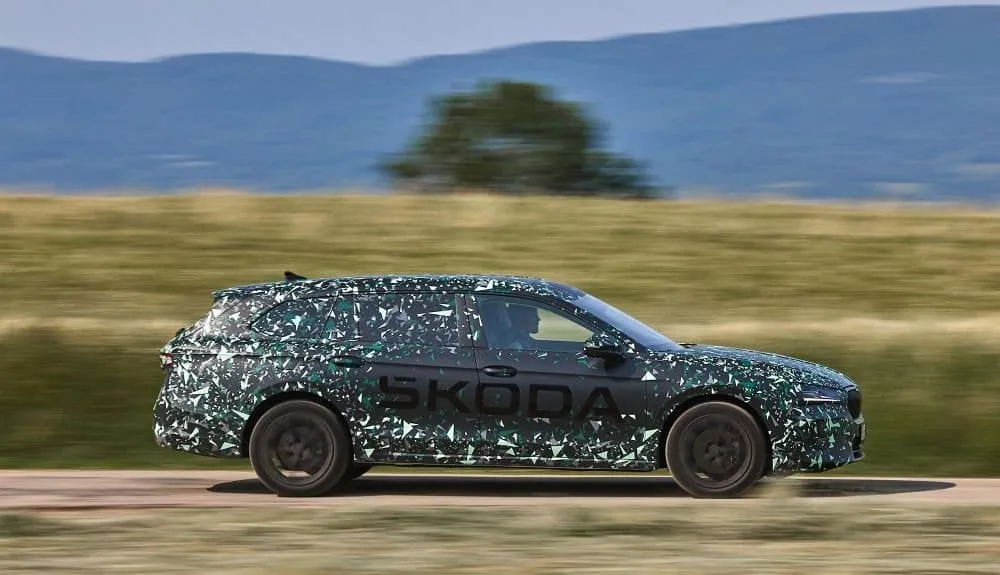Skoda dévoile les principales caractéristiques de la nouvelle Superb 2024