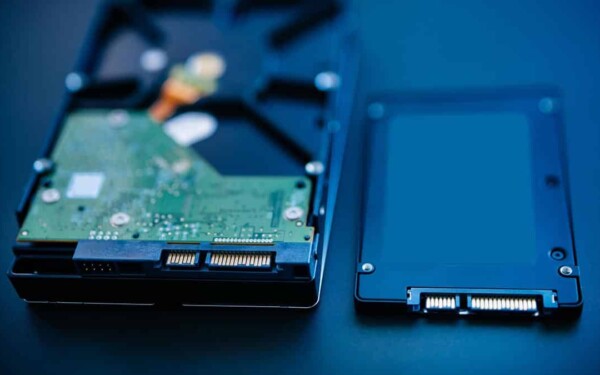 Une étude révèle que les disques durs à semi-conducteurs nécessiteraient beaucoup plus d'énergie qu'un disque dur traditionnel