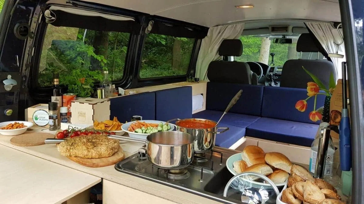 Évadez-vous avec style: guide pour aménager votre camping-car avec IKEA