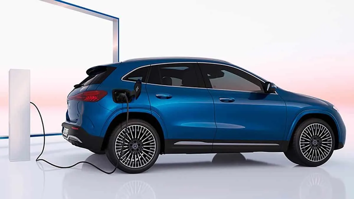 Mercedes dévoile un SUV électrique compact avec une autonomie de près de 600 km