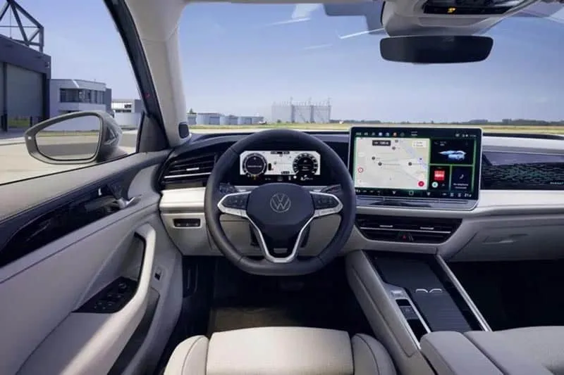 la nouvelle Passat 2024 se prépare à éclipser ses concurrents