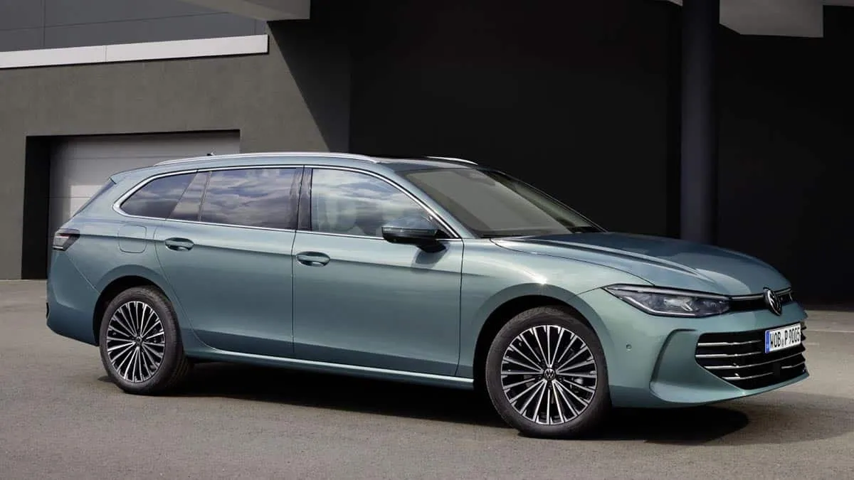 vw-passat-2024 Plus grande, plus raffinée : la nouvelle Passat 2024 se prépare à éclipser ses concurrents
