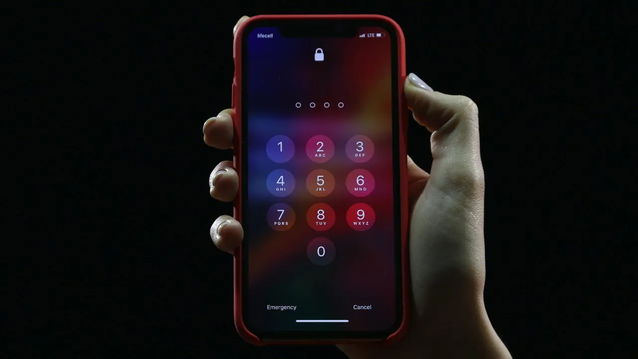 1693632015_LiPhone-SE-sera-meilleur-que-liPhone-14-et-presque-liPhone.jpg L'iPhone SE sera meilleur que l'iPhone 14 et quasiment que l'iPhone 15