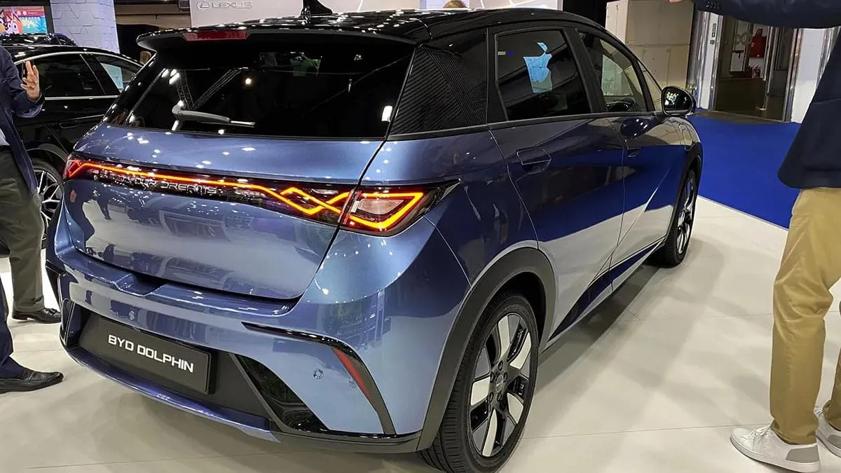 La Dolphin Byd