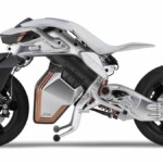 Yamaha donne un premier aperçu de ses nouvelles motos MOTOROiD2 et TRICERA