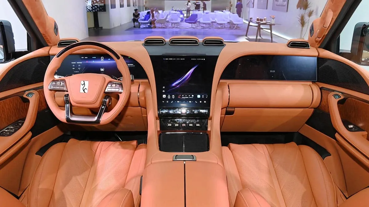 Intérieur du Yangwang U8