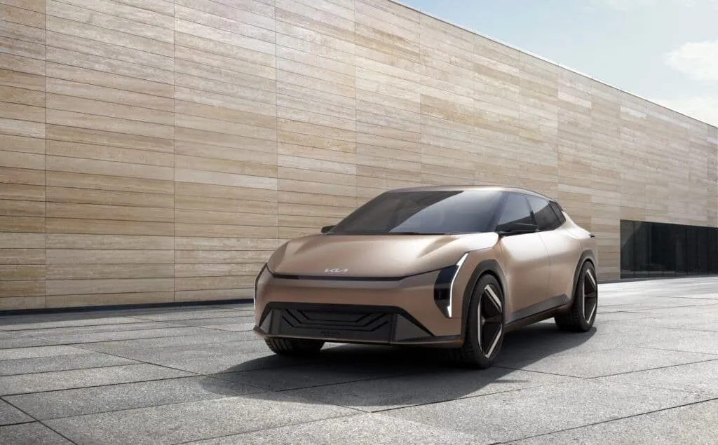 Kia Concept EV4 : la berline a de l'avenir dans la nouvelle ère électrique