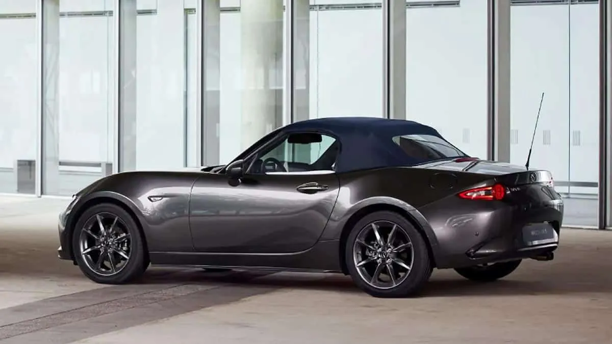 Mazda travaille sur une MX-5 électrique