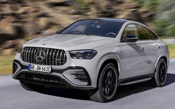 Le Mercedes-AMG GLE 53 intègre la technologie PHEV, deux SUV hybrides rechargeables haute performance