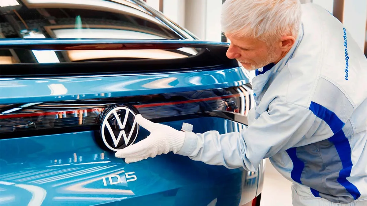 Volkswagen est contraint d'interrompre la production de voitures électriques dans son usine allemande