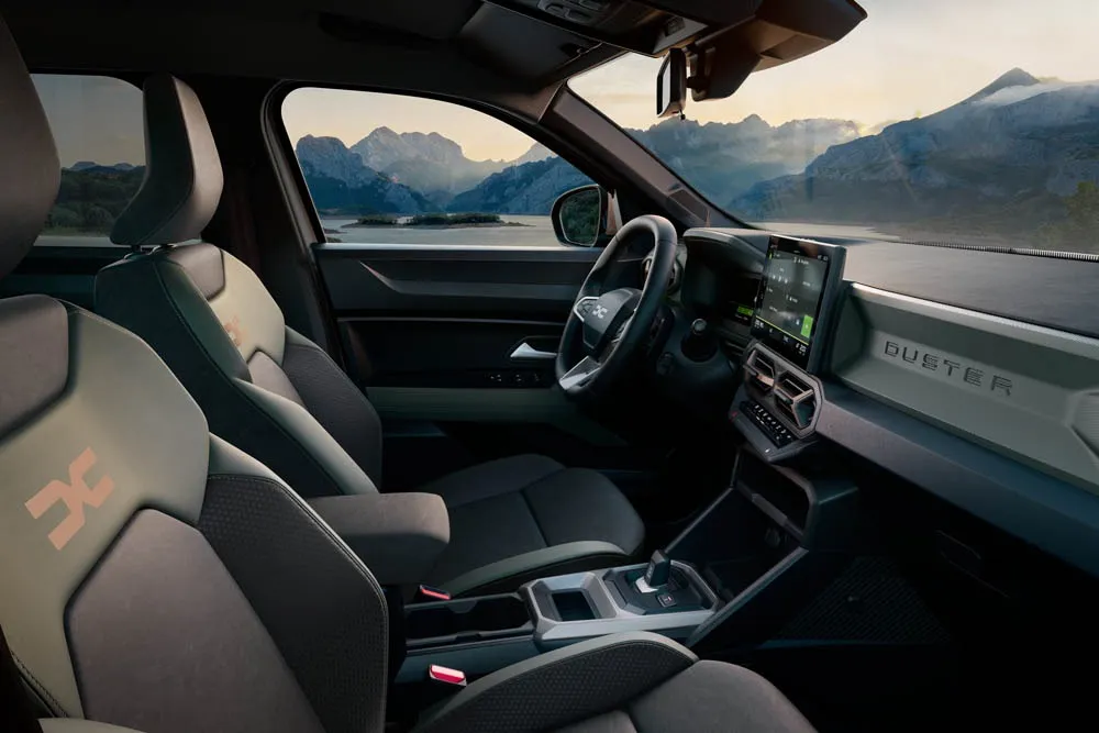 Photo de l'intérieur du Dacia Duster 2024.