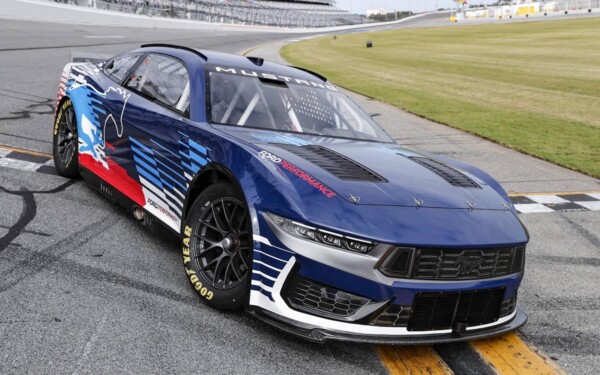 Une voiture électrique qui concurrence les voitures à combustion