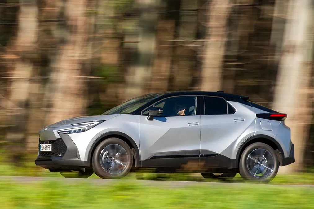 Toyota C-HR hybride rechargeable : la version que vous attendiez