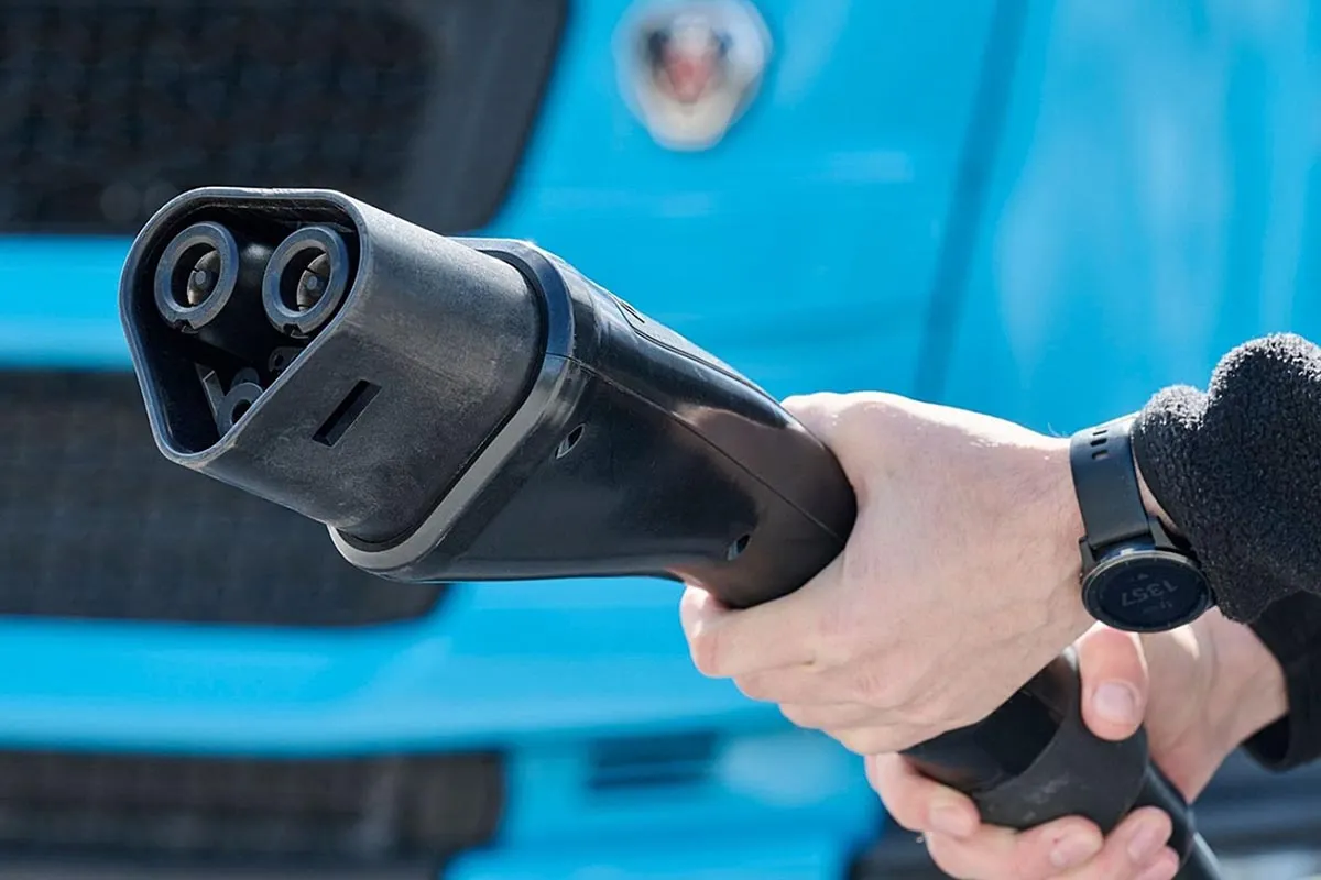 Siemens se lance dans la recharge « méga-rapide », avec plus de 1 200 ampères pour les plus gros véhicules électriques