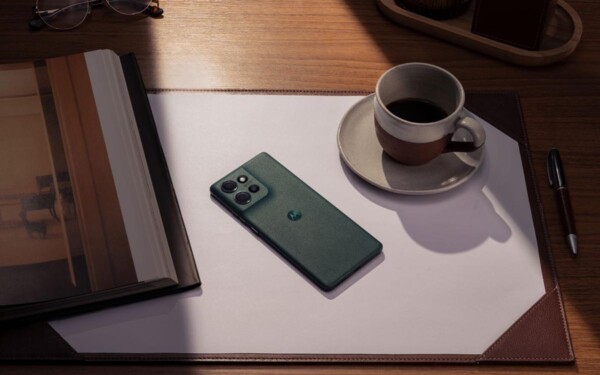 Motorola edge 50 : écran 120 Hz, appareil photo 50 MP et grande batterie pour moins de 600 euros