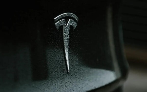 L'échec de Tesla avec l'hydrogène : Analyse d'un choix stratégique