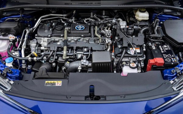 Ni hybrides rechargeables, ni électriques, ces voitures sont la tendance actuelle