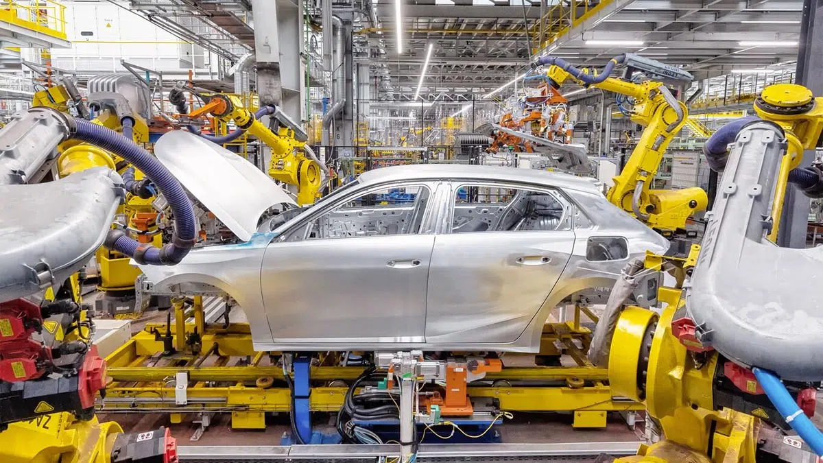 Stellantis révolutionne le marché des compacts électriques