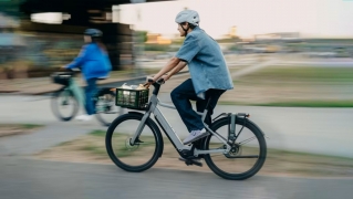 La nouvelle bicyclette électrique urbaine powermatic propulse votre trajet quotidien Efficacité