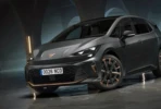 Cupra Born restylée compacte électrique 58 kWh LFP 424 km WLTP intérieur amélioré prix 40250